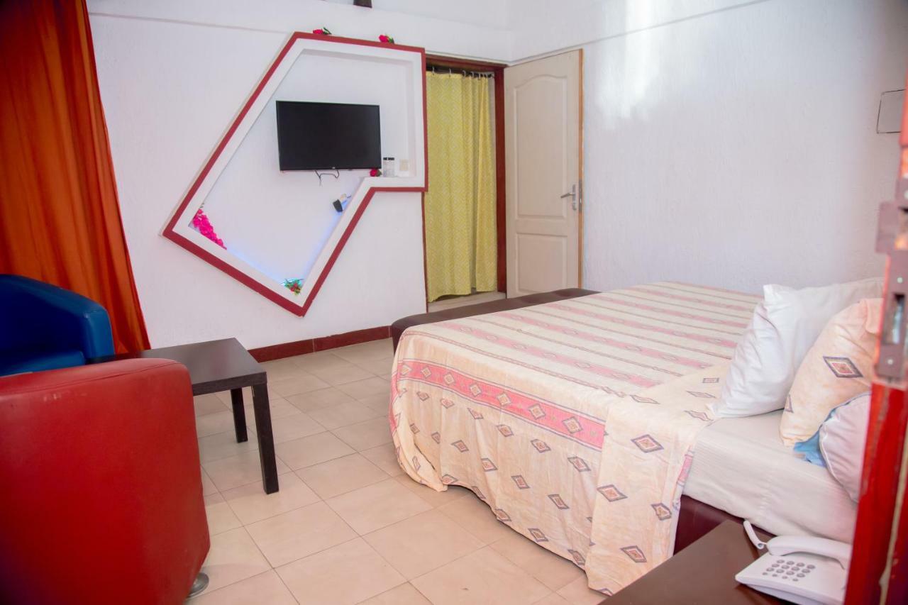 קוטונו Senateur Hotel Agontinkon מראה חיצוני תמונה