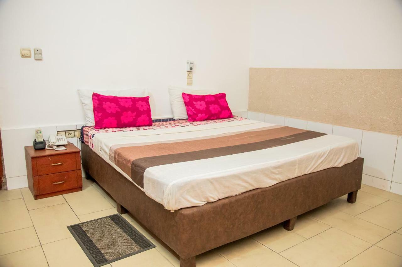 קוטונו Senateur Hotel Agontinkon מראה חיצוני תמונה